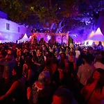 Confort ! Calme, Climatisation, Parking Gratuit, Grande Terrasse, Ascenseur, Wifi شقة *