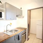 شقة Confort ! Calme, Climatisation, Parking Gratuit, Grande Terrasse, Ascenseur, Wifi