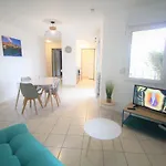 شقة Confort ! Calme, Climatisation, Parking Gratuit, Grande Terrasse, Ascenseur, Wifi