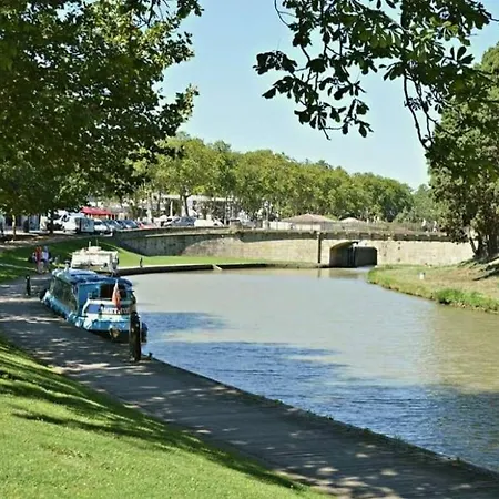 Confort ! Calme, Climatisation, Parking Gratuit, Grande Terrasse, Ascenseur, Wifi * カルカソンヌ