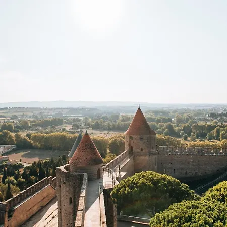 Confort ! Calme, Climatisation, Parking Gratuit, Grande Terrasse, Ascenseur, Wifi Apartment Carcassonne