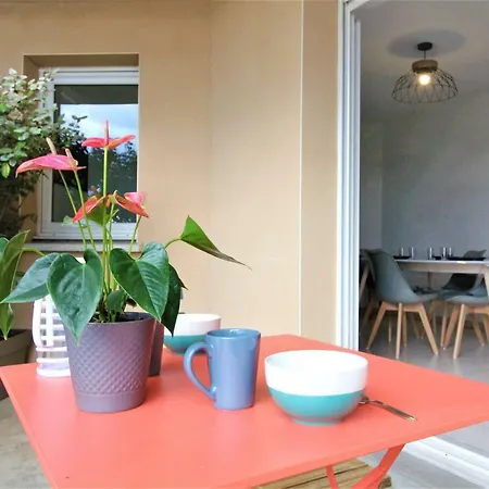Confort ! Calme, Climatisation, Parking Gratuit, Grande Terrasse, Ascenseur, Wifi Apartamento Carcasona