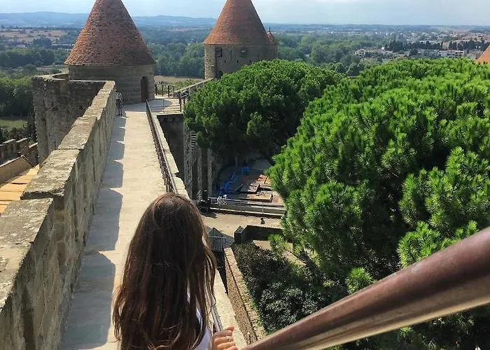 Daire Confort ! Calme, Climatisation, Parking Gratuit, Grande Terrasse, Ascenseur, Wifi Carcassonne