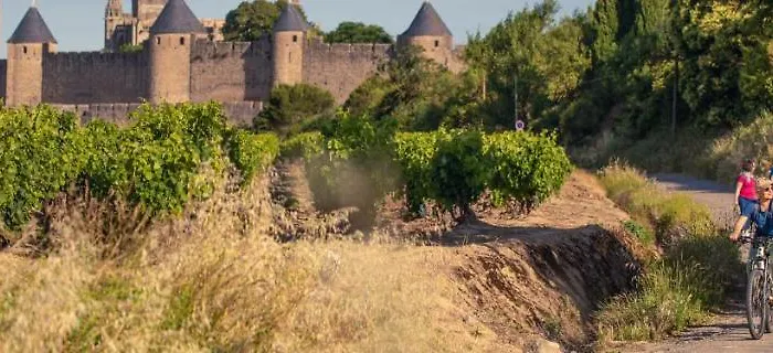 Confort ! Calme, Climatisation, Parking Gratuit, Grande Terrasse, Ascenseur, Wifi Daire *